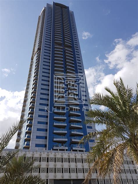 Amazing 2 Br Apartment In Majestic Tower Sharjah