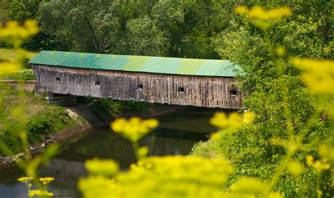 Road Trip In Vermont To Explore The Best Covered Bridges And Cideries