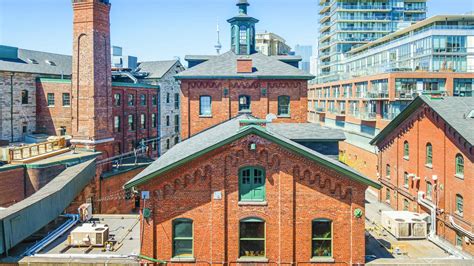 Distillery District Toronto Book Tickets And Tours Getyourguide