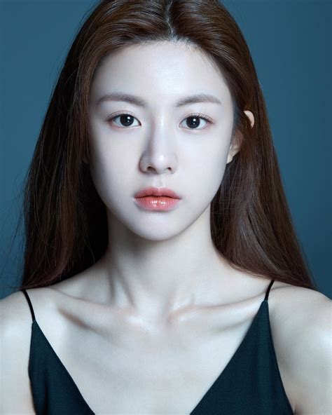 pin by roza on korea woman face korean actresses kore