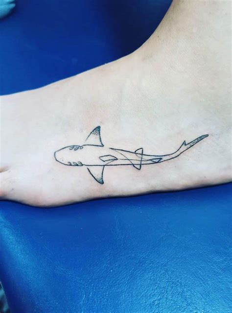55 Gorgeous Shark Tattoos To Inspire You Xuzinuo Page 23