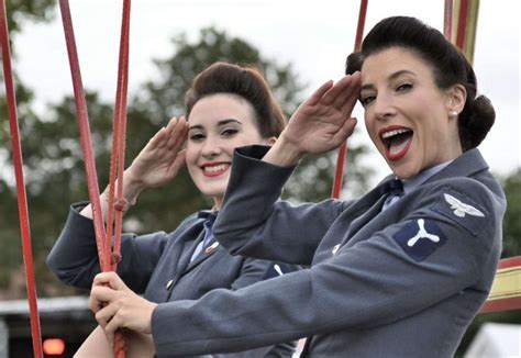 Salute To The 40s At The Historic Dockyard Chatham Chatham Maritime