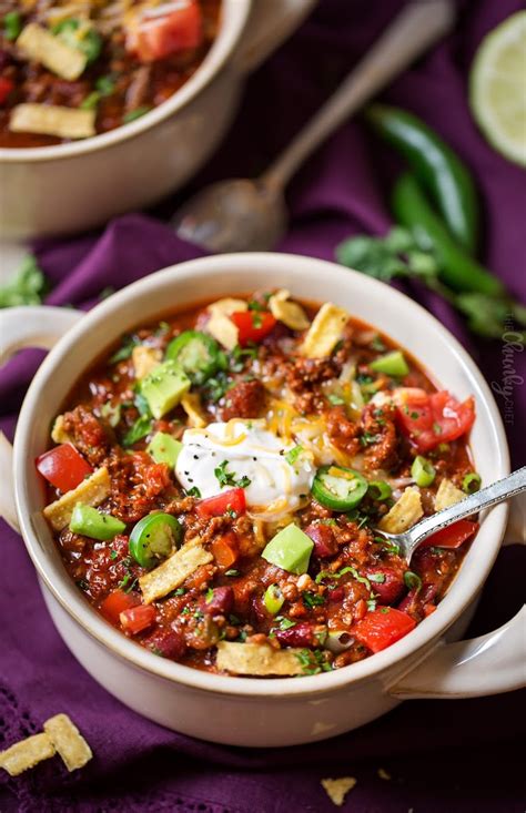 This simple vegetarian chili recipe tastes incredible! 10 Best Slow Cooker Chili Beans Recipes