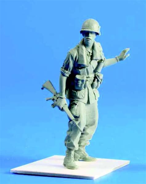 Assembly Unpainted Scale 135 Crewmanus Marines Sergeant Soldier