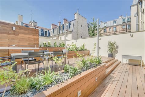 Check spelling or type a new query. Création d'une terrasse sur le toit d'un immeuble à Paris ...
