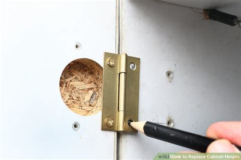 3 Ways To Replace Cabinet Hinges Wikihow