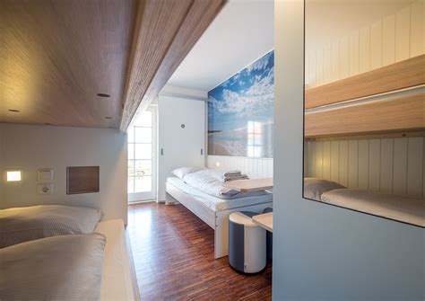 Cvjm quellerdün tranpad 18 26474 spiekeroog tel.: Haus Sturmeck Spiekeroog - Die Klare Linie | La ligne claire