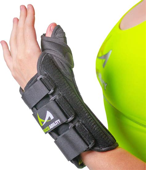 Amazon Com BraceAbility Thumb Wrist Spica Splint De Quervain S