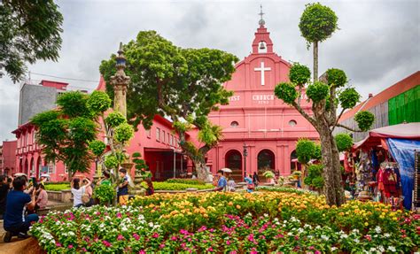 14 Beautiful Colonial Buildings In Malaysia That Look Straight Out Of A