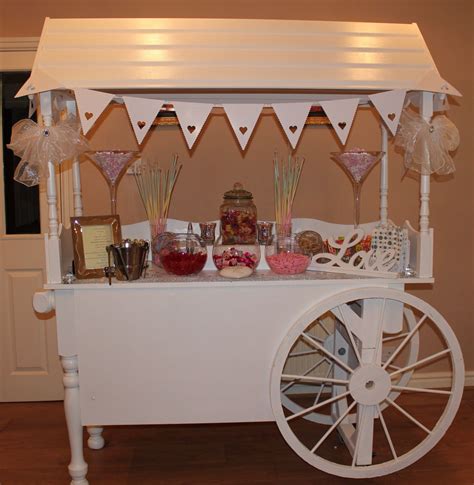 This elegant kitchen ice cream print is perfect for those who love ice cream. Wedding cart | Sweet carts, Ice cream station, Candy cart