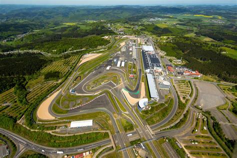 How To Drive The Nürburgring The Worlds Most Notorious