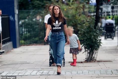 Keira Knightley Enjoys Outing With James Righton And Their Daughters In 2021 Keira Knightley