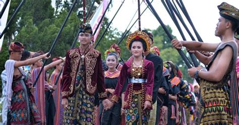 Tradisi Unik Sebelum Pernikahan Ala Suku Sasak Mengenal Indonesia