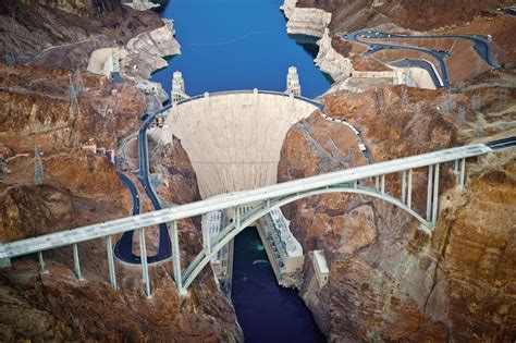 Hoover Dam Em Las Vegas A Grande Represa Entre Nevada E Arizona