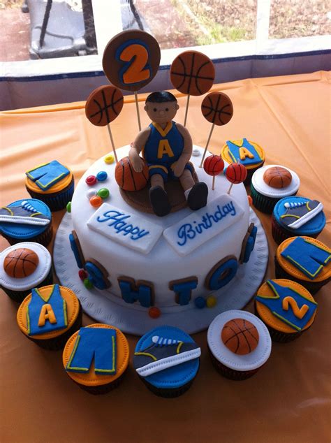 Basketball Themed Cake And Cupcake Order Cupcake Cookies Cupcakes Themed Cakes Basketball