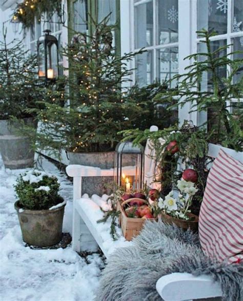 40 Wonderful Rustic Christmas Decoration Ideas For Your Yard And Garden