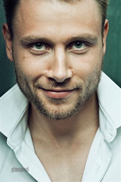 Picture Of Max Riemelt