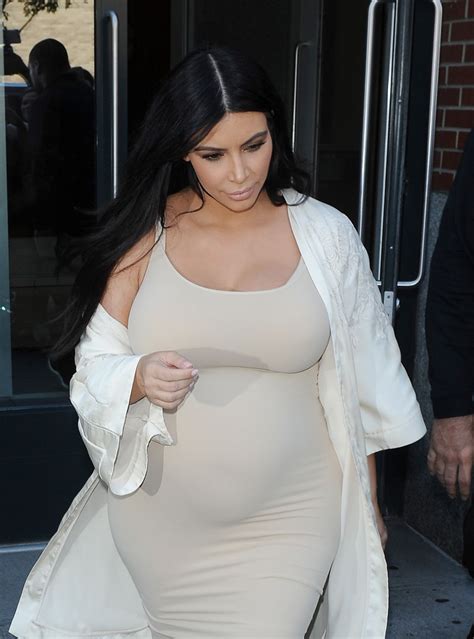 pregnant kim kardashian leaves her apartment in new york 09 13 2015 hawtcelebs