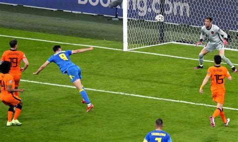 Roman yaremchuk ha giocato un ottimo europeo con l'ucraina che ha attirato su di sé l'interesse di tra queste anche roma e milan, ma alla fine l'ha spuntata il benfica: Torino Parma, i convocati di Nicola: out in due - Calcio ...