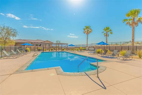 Vineyards at Palm Desert Apartment Homes - Photo Gallery