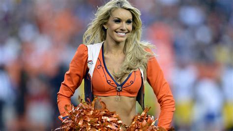 Winner Announced In 2nd Match Up Of Mhr S 2nd Annual Fan Favorite Denver Broncos Cheerleader