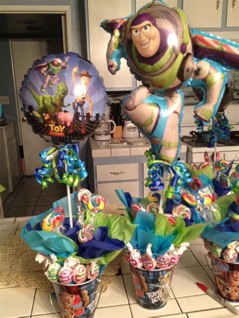 Buzz Lightyear Centerpieces For My Nephews Birthday Party Fête Toy