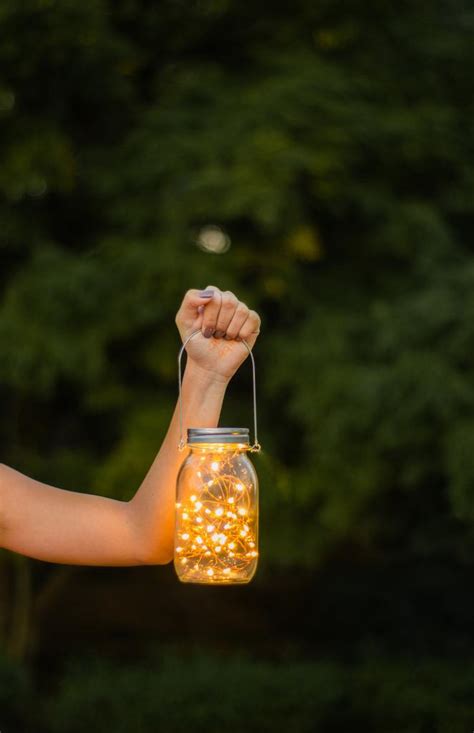 If diy mason jar lights are your thing, then check out this article on how to spruce up your space lighting isn't cheap these days, and yet stylish lights, whether indoor or outdoor, go a long way in. 18 Cool and Amazing DIY Mason Jar Light Projects for Homes ...