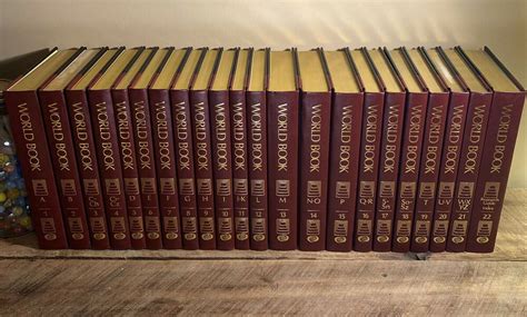 The World Book Encyclopedia Set 1990 Reference Research Guide Lot of 22 ...
