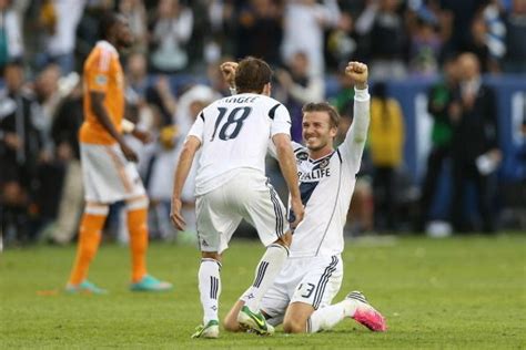 David Beckham Wins 2nd Mls Title As La Galaxy Beat Houston Dynamo 3 1