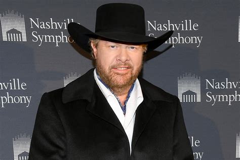 country star toby keith reveals stomach cancer diagnosis i need time to breathe nestia