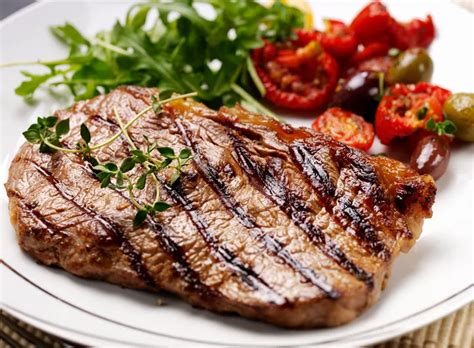 How To Cook A Perfect Steak 3 Easy Ways To Do It Huffpost Life Fire Grill Grill Set Cooking