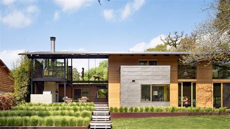 Gorgeous Lake Austin Home By Central Texas Firm Wins Major