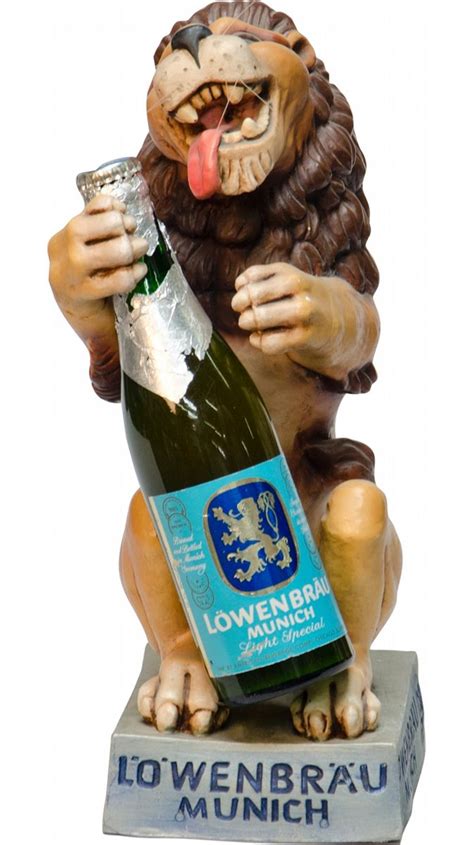 Lowenbrau Munich Sitting Lion Wbeer Bottle Display M