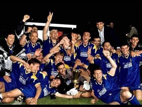 Antonino barilla oyundan çıkarken yann. Parma - Juventus 0-2 (11.06.1995) Ritorno, Finale Coppa ...