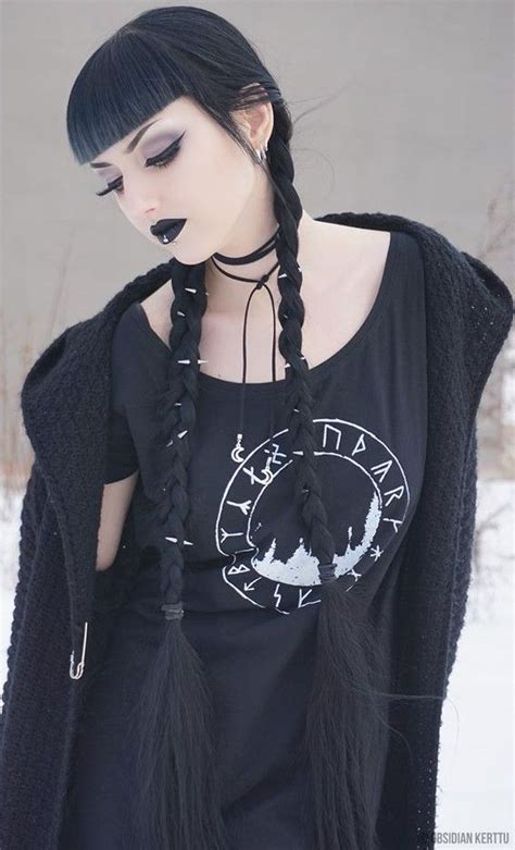 Obsidian Kerttu Dark Fashion Gothic Fashion Everyday Goth Lolita