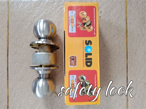 Kita dowshardware menyediakan berbagai jenis handle pintu dan kunci pintu untuk rumah minimalis, rumah. Jual Handle / Handel Pintu Bulat SOLID 601x400 - Jakarta ...