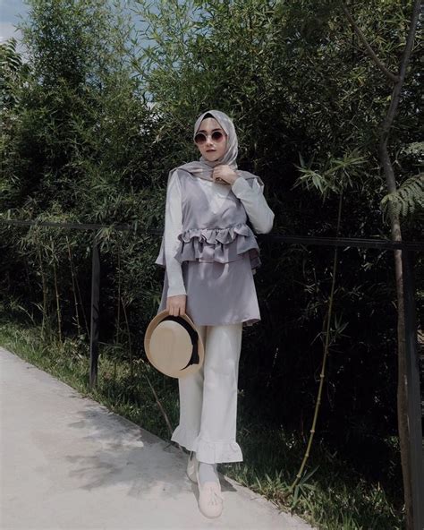H&m indonesia hadir secara online dengan tawaran harga yang bervariasi. OOTD Baju Hijab Kekinian Ala Selebgram 2018 ciput ninja ...