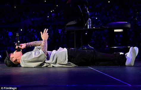 justin bieber bursts into tears onstage as he admits to losing his purpose daily mail online
