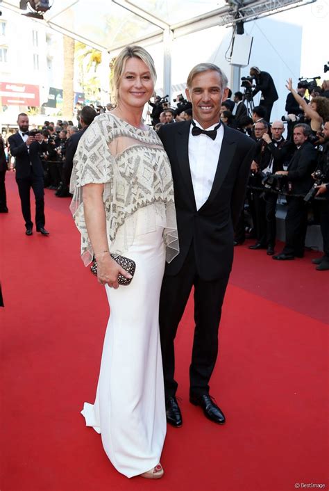 L'heureuse nouvelle vient de tomber grâce à laeticia hallyday. Paul Belmondo, son coup de foudre pour Luana, leur mariage ...
