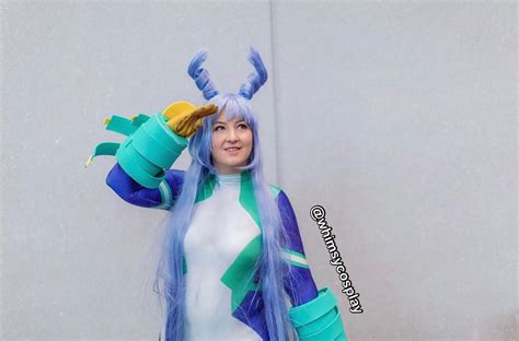 Cosplay Of Nejire Hadou From My Hero Academias The Big Three By