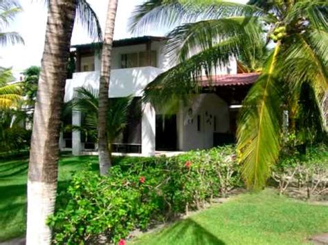 Situado en una zona agradable y tranquila a pocos minutos con el coche de. Casa en venta en Costa del Sol, El Salvador - YouTube