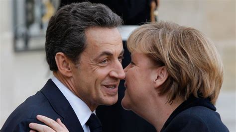 Merkel Y Sarkozy Pactan Un Nuevo Tratado Del Euro Rtve