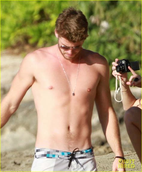 Liam Hemsworth Shirtless For Miley Cyrus Photo 2613178 Liam Hemsworth Miley Cyrus