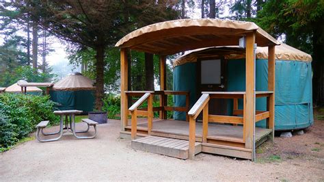 9 Spectacular Yurt Camping Rentals In Oregon Territory Supply