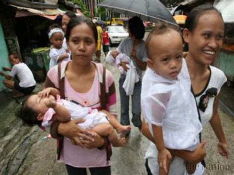 Solymone Blog Women Of Philippine Slum Welvome Birth Control Victory