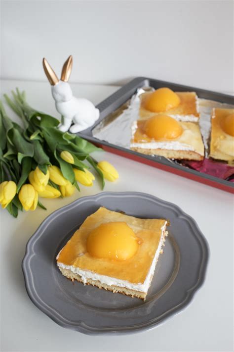 Subscribe now when you purchase a digital subscription to cake central magazine, you will get an instant and automatic download of the most recent issue. Mein perfekter Osterkuchen: Spiegeleikuchen Rezept zu Ostern