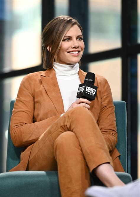 Lauren Cohan Style Clothes Outfits And Fashion • Celebmafia