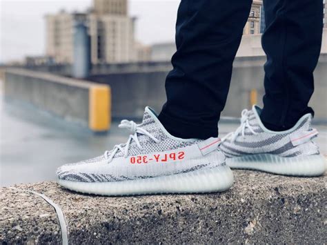 Yeezy Boost 350 V2 Blue Tint Adidas B37571 Goat