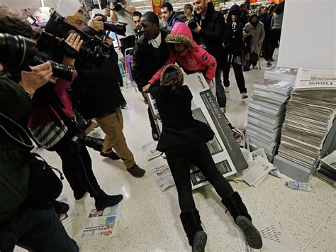 What Stores Are Doing Black Friday Right Now - Black Friday: Fights break out after shoppers queue all night for