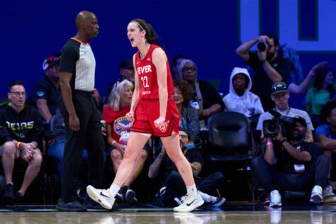 Caitlin Clark Breaks Wnba Single Game Assists Record In Her Rookie Season Fanbuzz